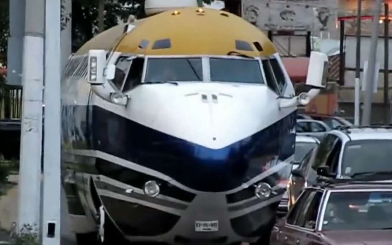 Чертовы гении! Они сделали лимузин из... самолета