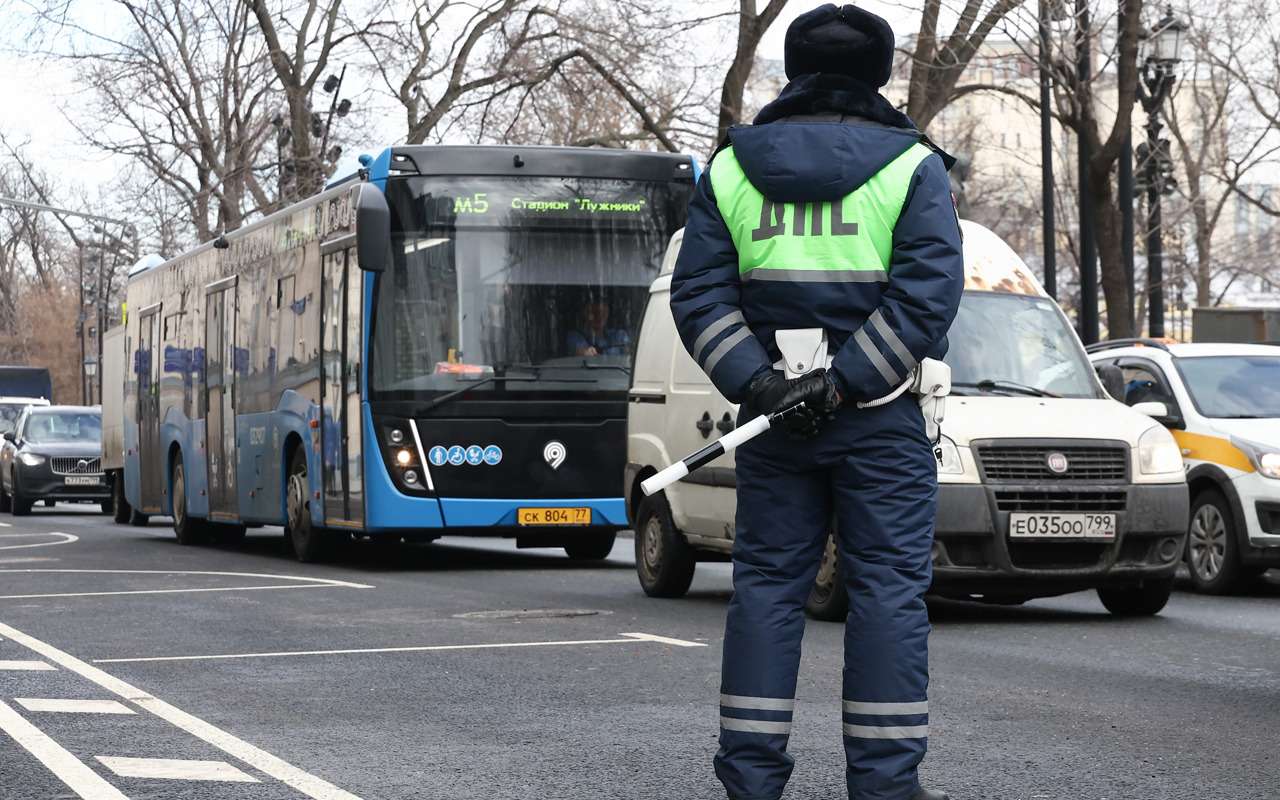 Российских автомобилистов предупредили, за что их будут штрафовать с начала зимы
