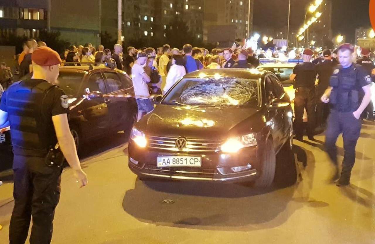 Кортеж Порошенко сбил ребенка