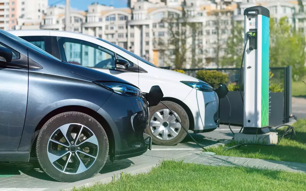 Эти подержанные гибриды можно смело брать: рейтинг самых надёжных моделей