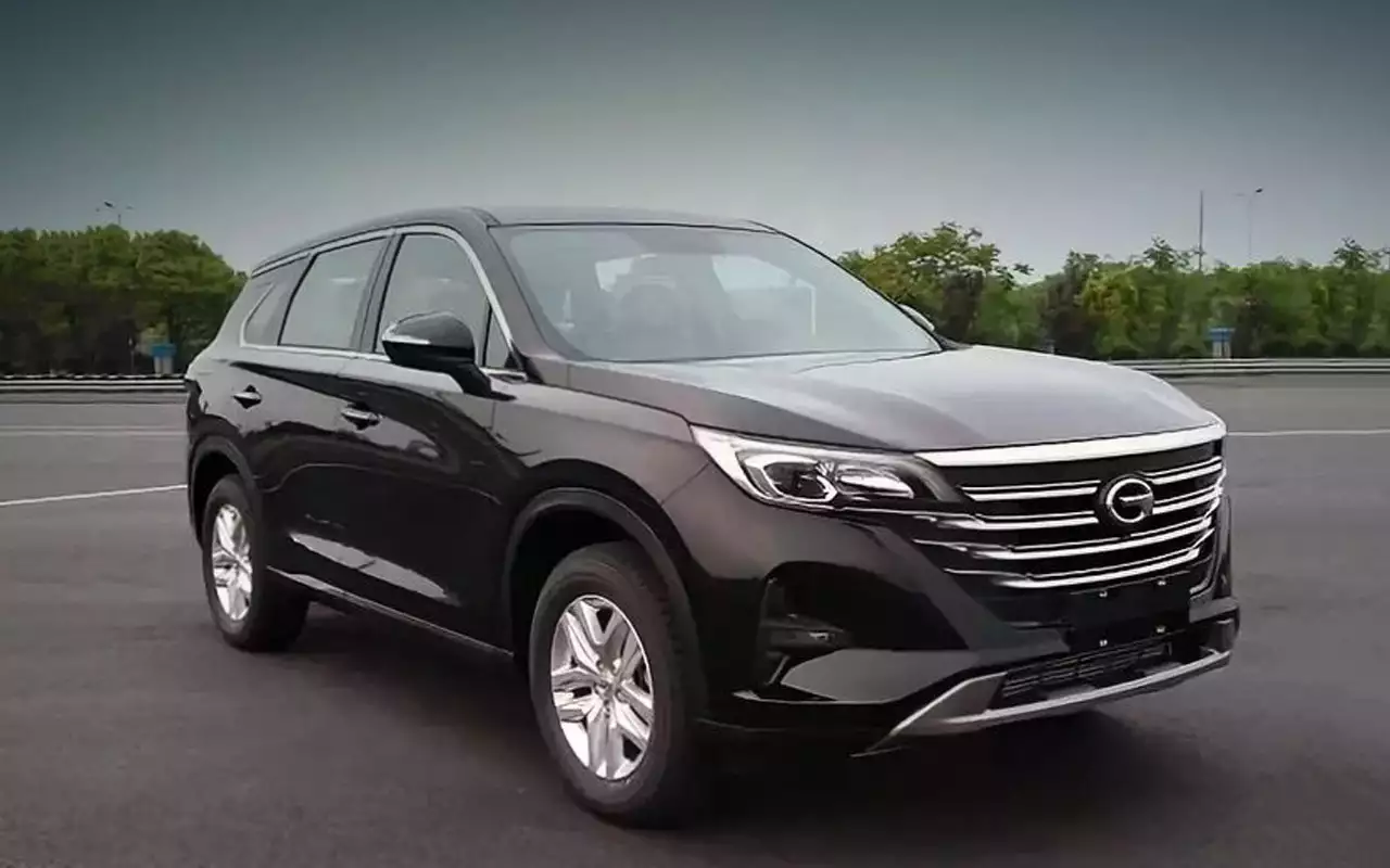 Длина нового GAC GS5 составляет 4 695 мм, ширина – 1 885 мм, высота – 1 700 мм, а колесная база кроссовера достигает 2 710 мм