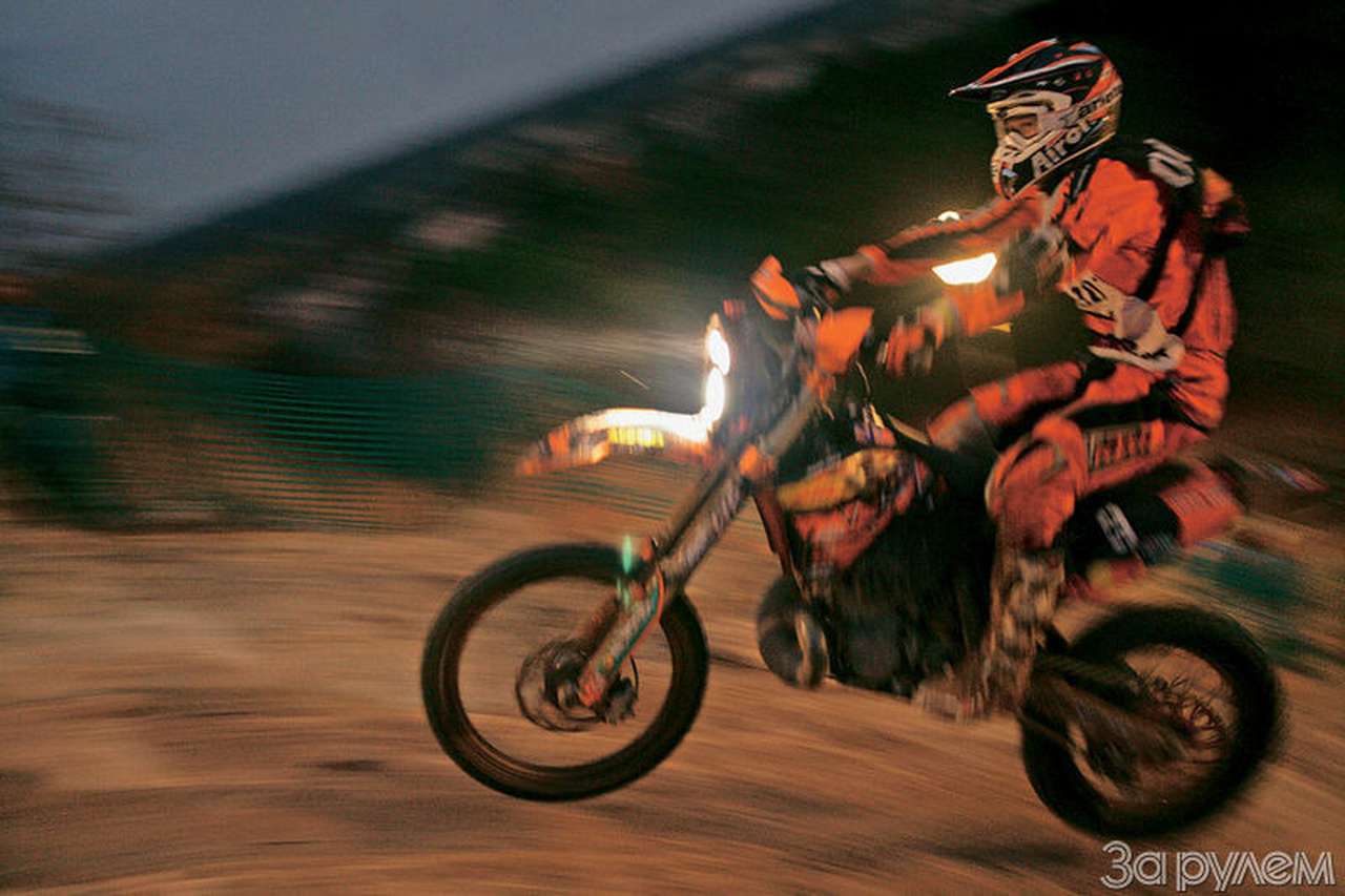 Журналисты пишут: эту гонку придумали люди с садисткими наклонностями для людей с психическими отклонениями.