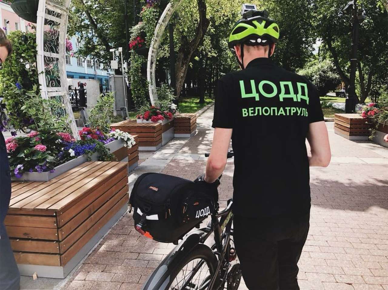 Разрулить сложную ситуацию автомобилистам поможет... велопатруль