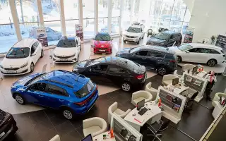 Спрос на автомобили взлетел в России: какие марки вызвали наибольший интерес