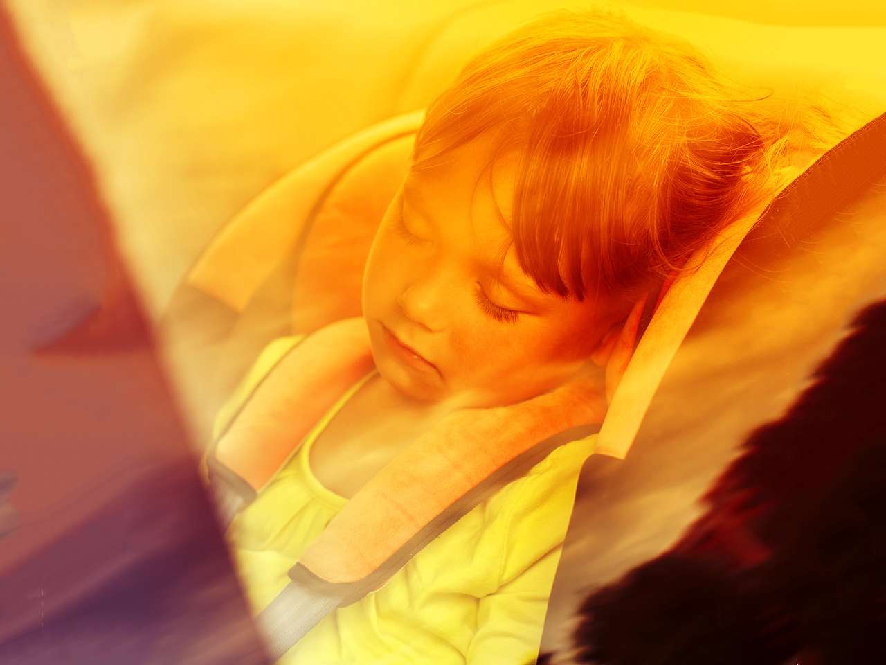 Оставил ребенка в машине? Заплатишь большой штраф!