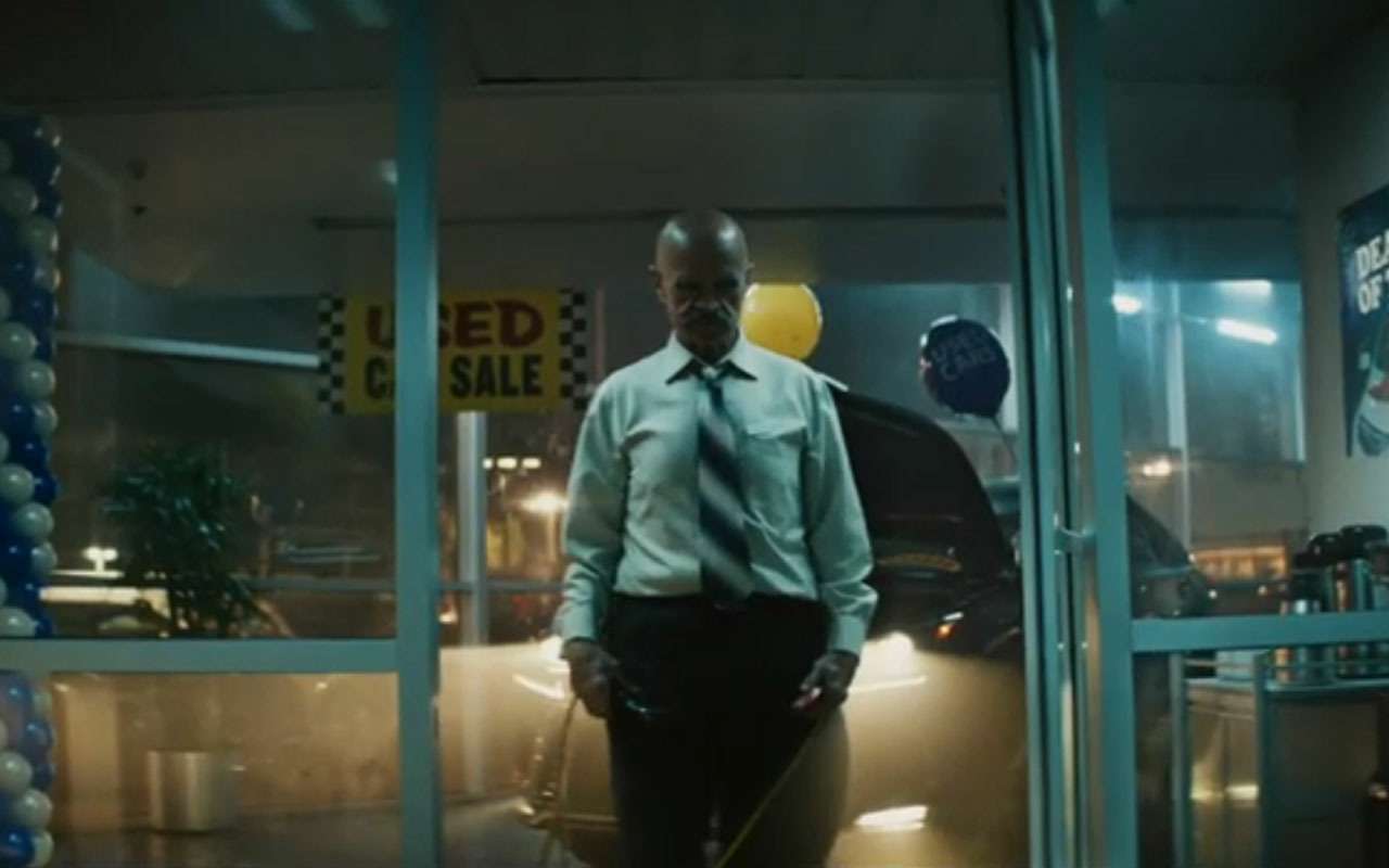 Насколько ужасны автосалоны — ответ в новом видео