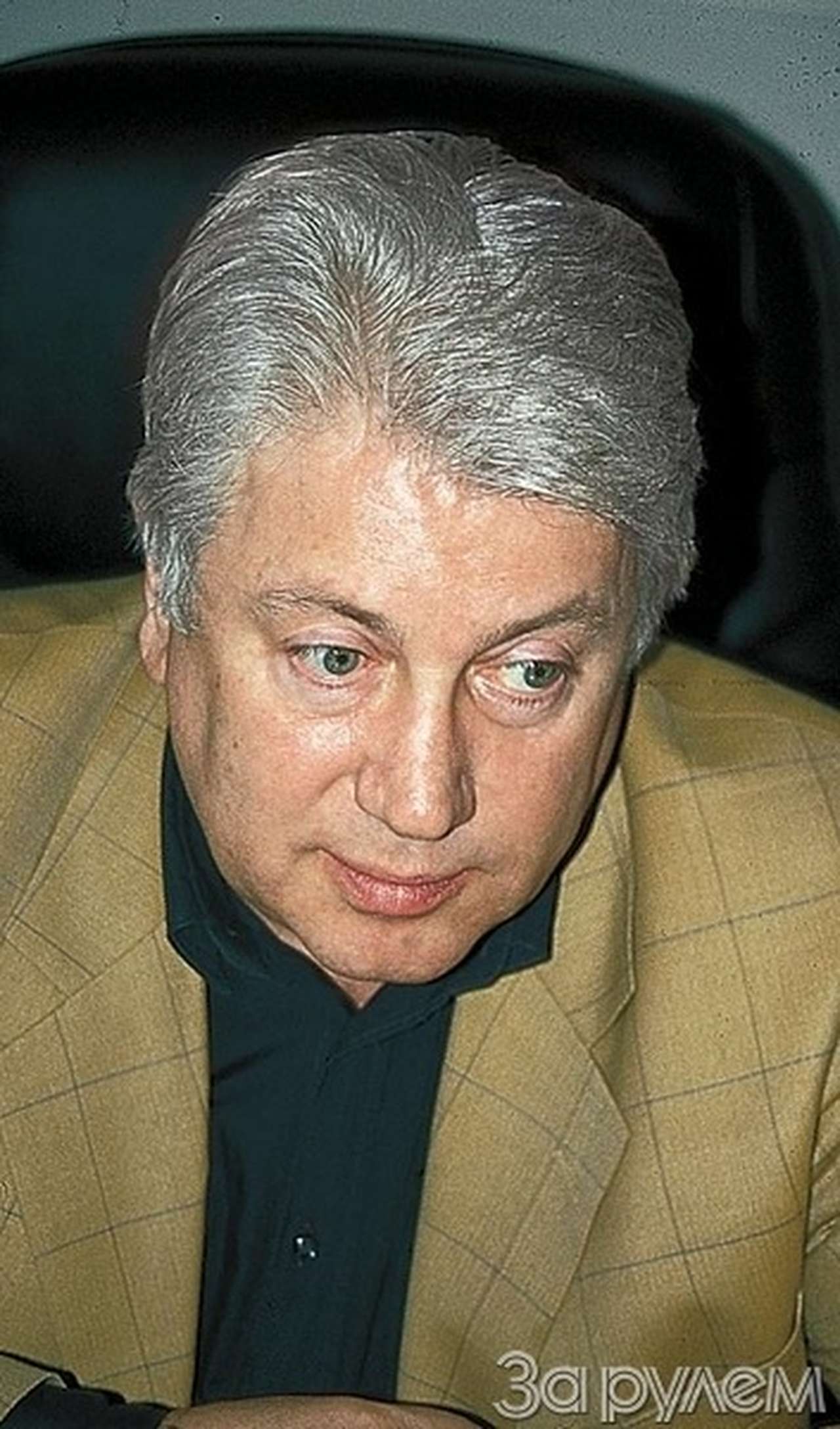 Поклонник бмв и... "нивы"