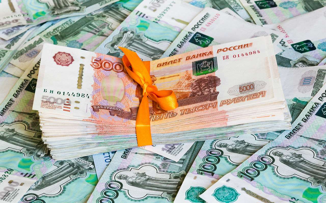 Оплатила 219 штрафов на 144 тысячи рублей. И все ради того, чтобы выехать за границу