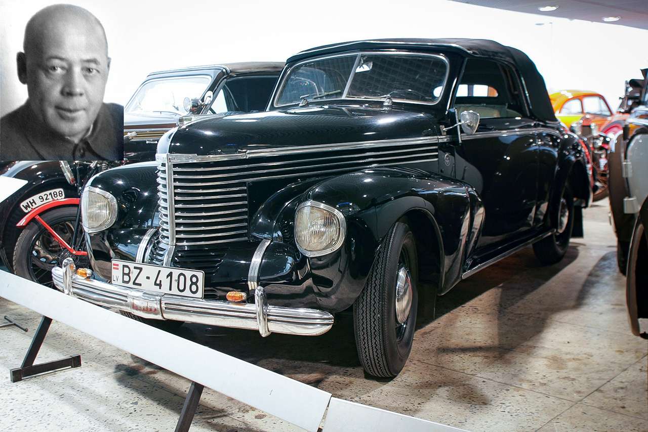 Заведующий особым отделом ЦК ВКП(б) (с 1945 г. – КПСС) и многолетний секретарь Сталина Александр Поскребышев владел кабриолетом Opel Kapitan. Этот Opel, уже принадлежащий другому владельцу, еще в 1970-х не только приезжал на московские парады старых автомобилей, но и использовался новым владельцем для повседневных нужд. Потом машину продали в Ригу.