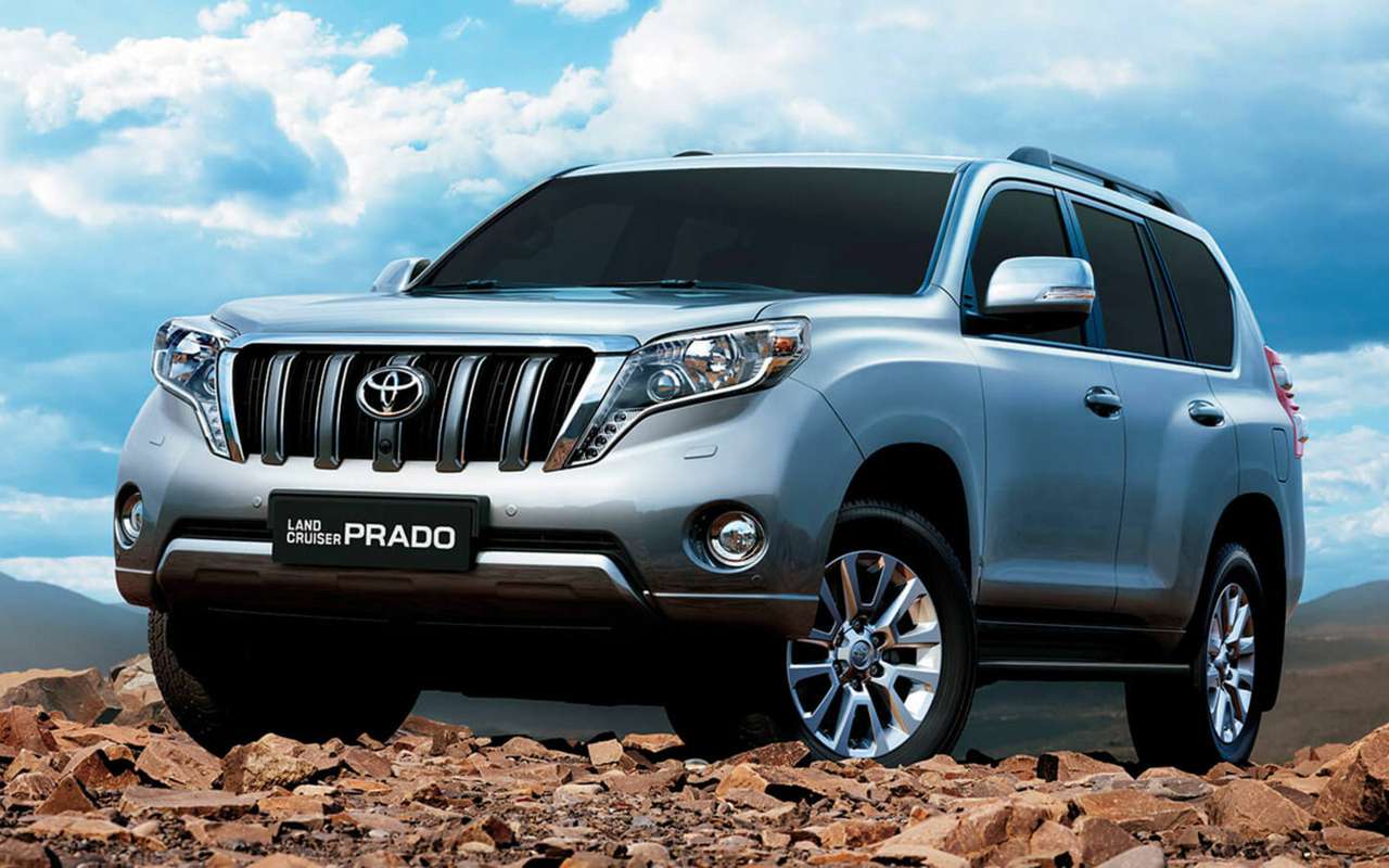Начальник ГИБДД купил Land Cruiser: помогли родители!