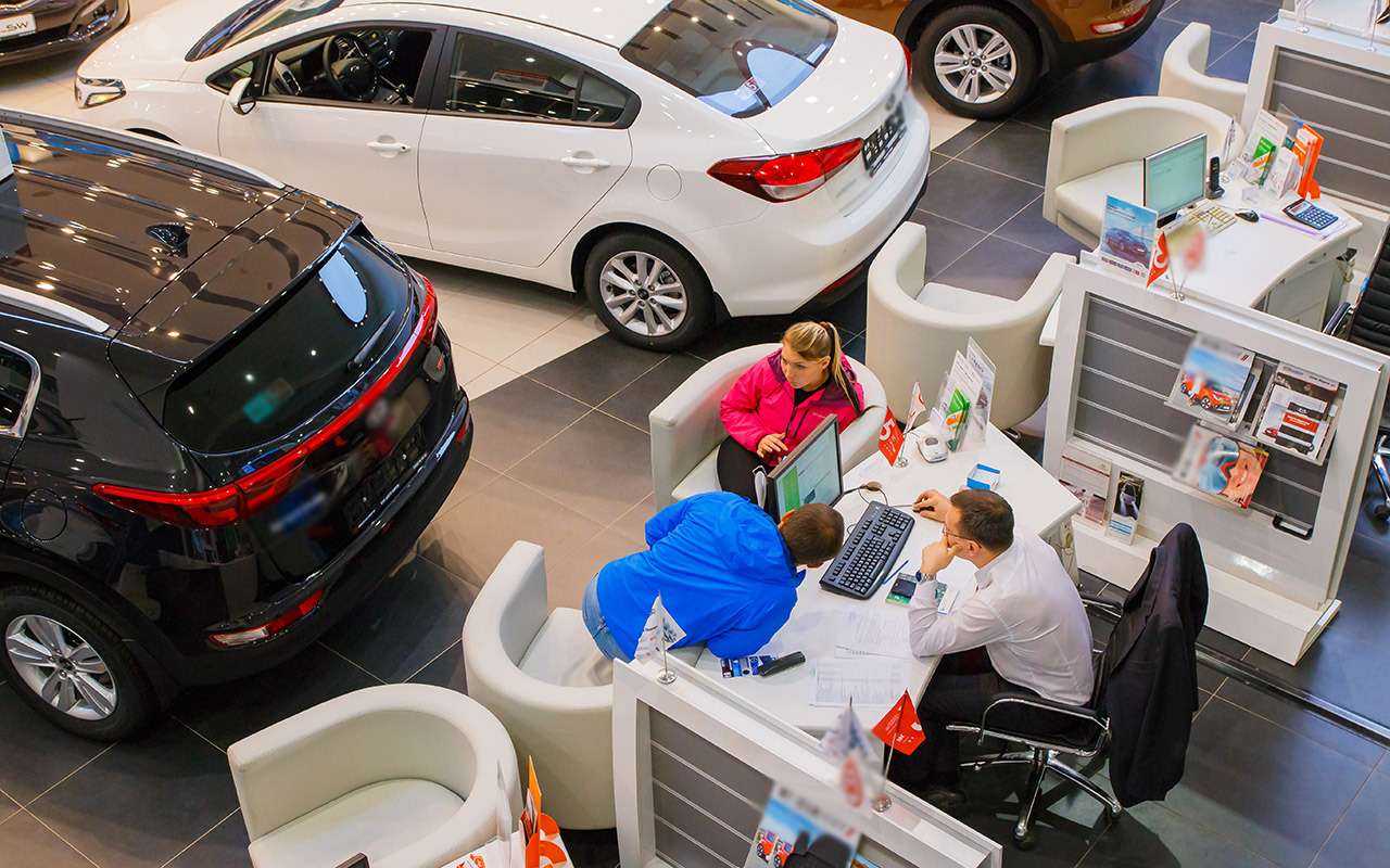 Авторынок в первом полугодии рухнет на 40% - прогноз