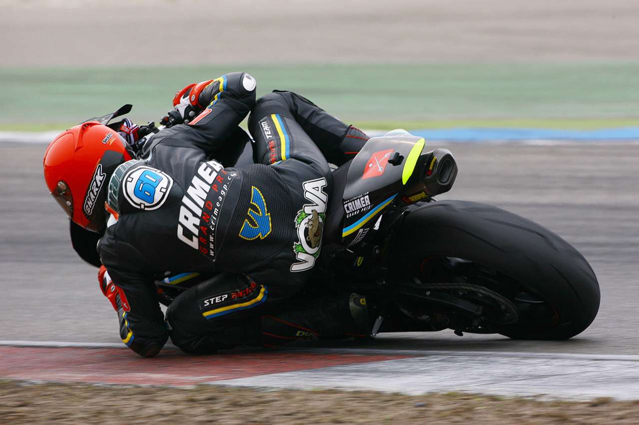 Владимир Иванов завоевал первые очки в Superbike