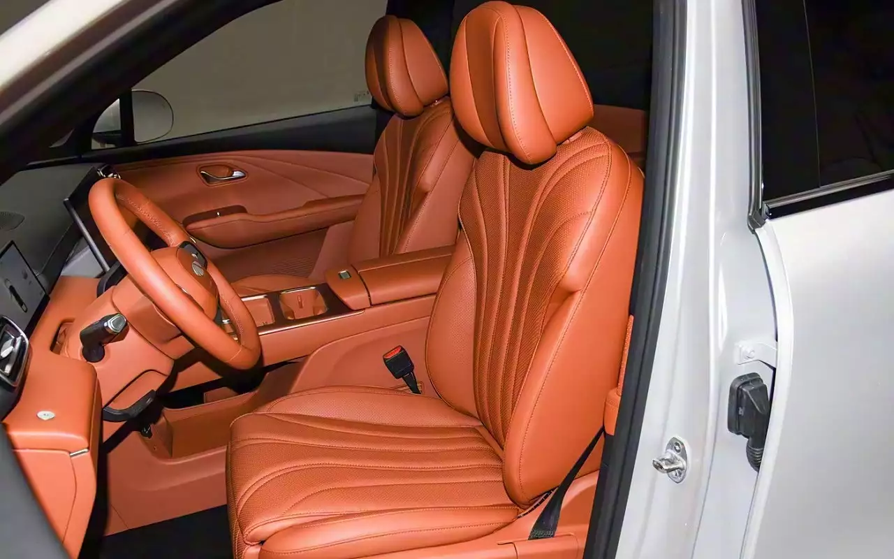 Интерьер Chery Fulwin T9L