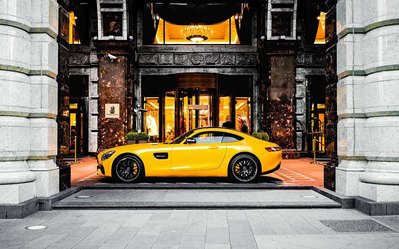 Стоимость премиальных автомобилей за три года может снижаться более чем на 50%