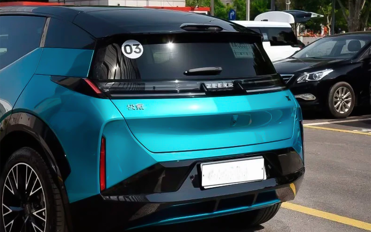 В России продают интересный электрокар по цене Москвича 3е