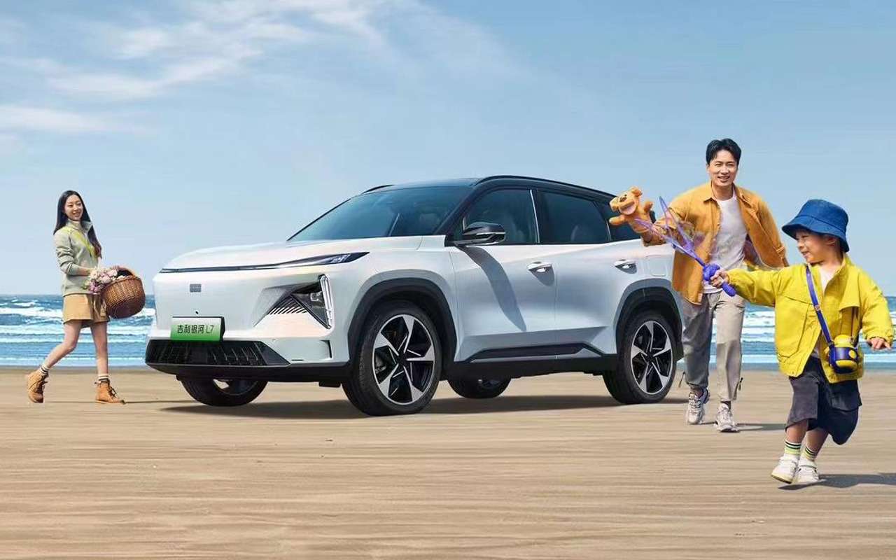Новый Geely Galaxy L7 – в продаже летом