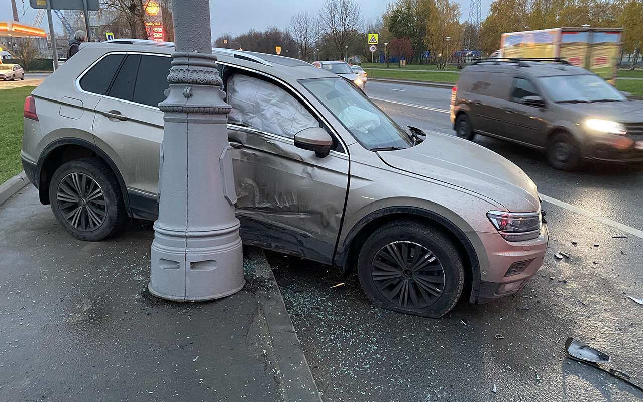 Въехал в столб — это ДТП? Не всегда