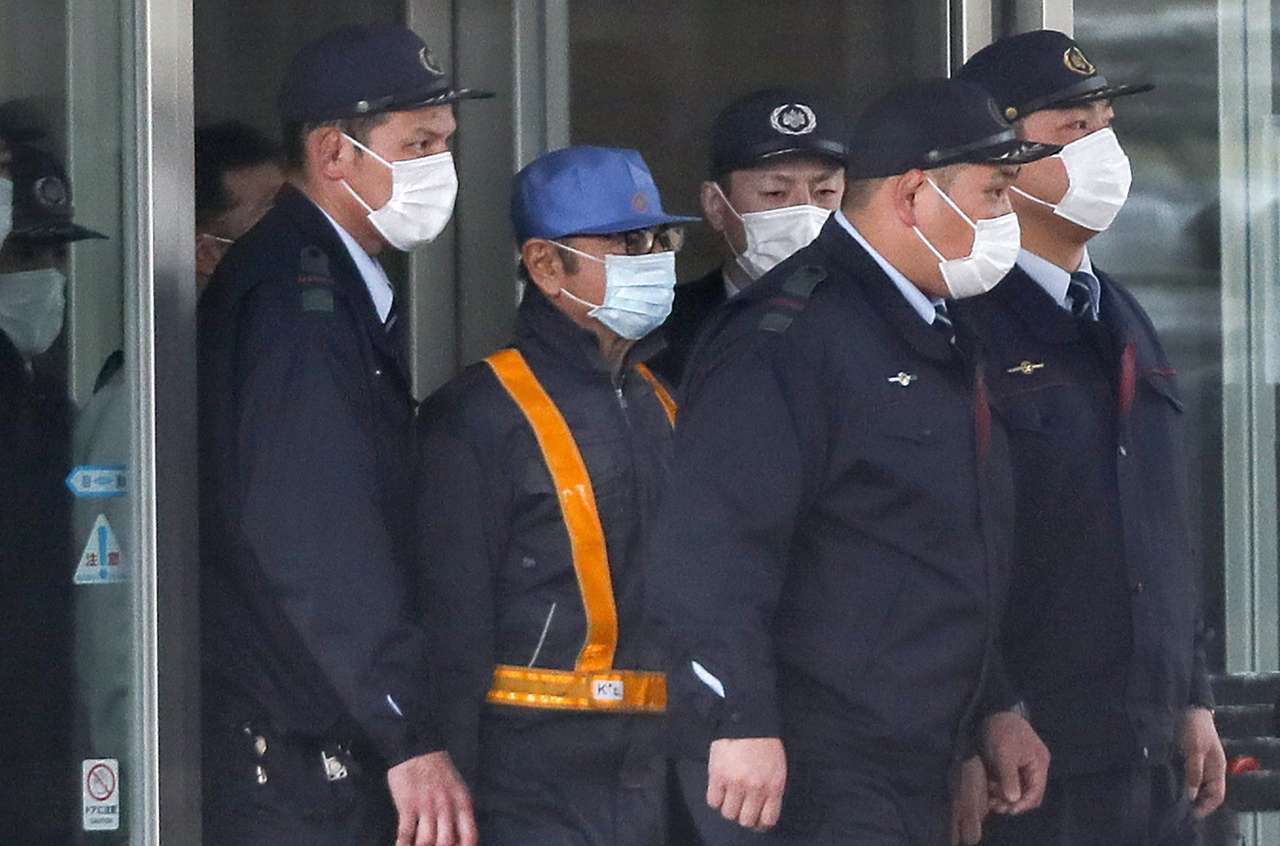 Карлоса Гона снова отправили в тюрьму после обещания раскрыть заговор в Nissan