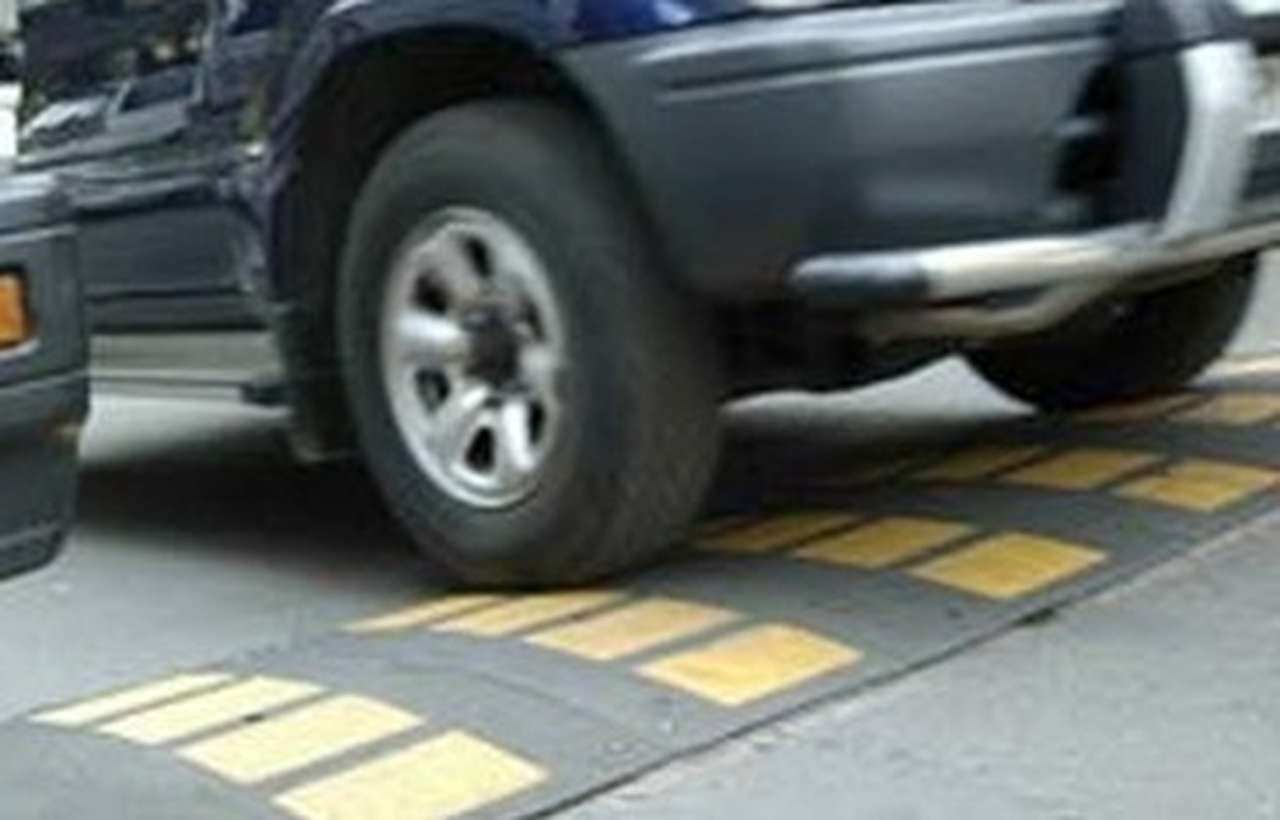 Законотворцам в России не хватает «лежачих полицейских»