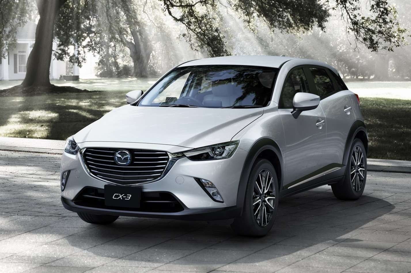 Автомобиль Mazda CX-3: обзор, новости, машина — разные поколения,  комплектации, характеристики Mazda CX-3 — сайт За рулем www.zr.ru