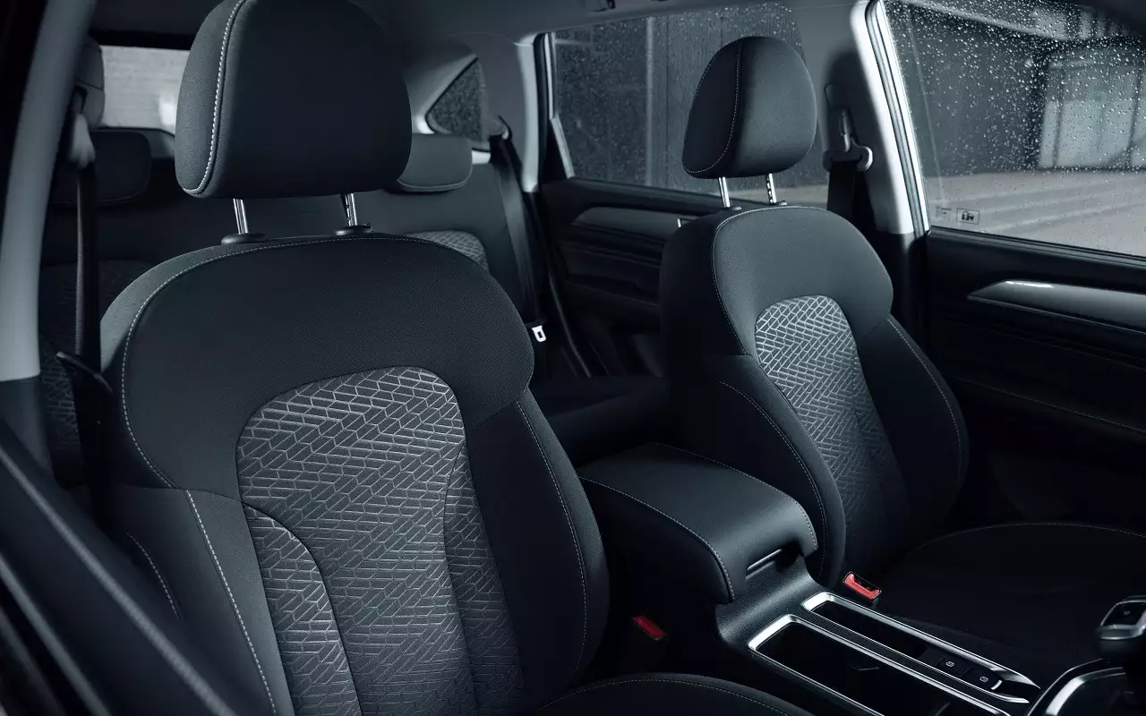 Интерьер Haval M6
