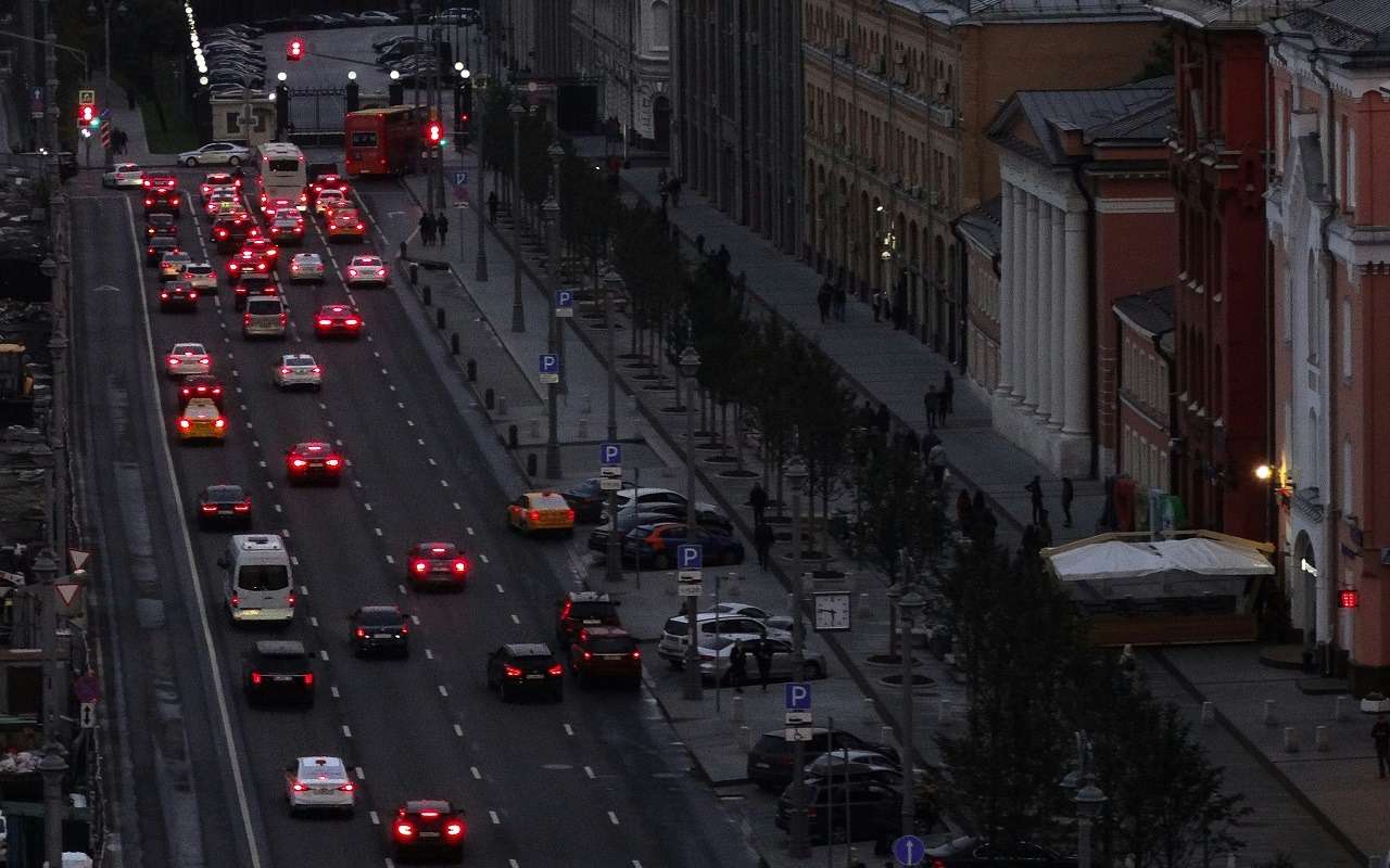 У жителей этих регионов РФ больше всего машин