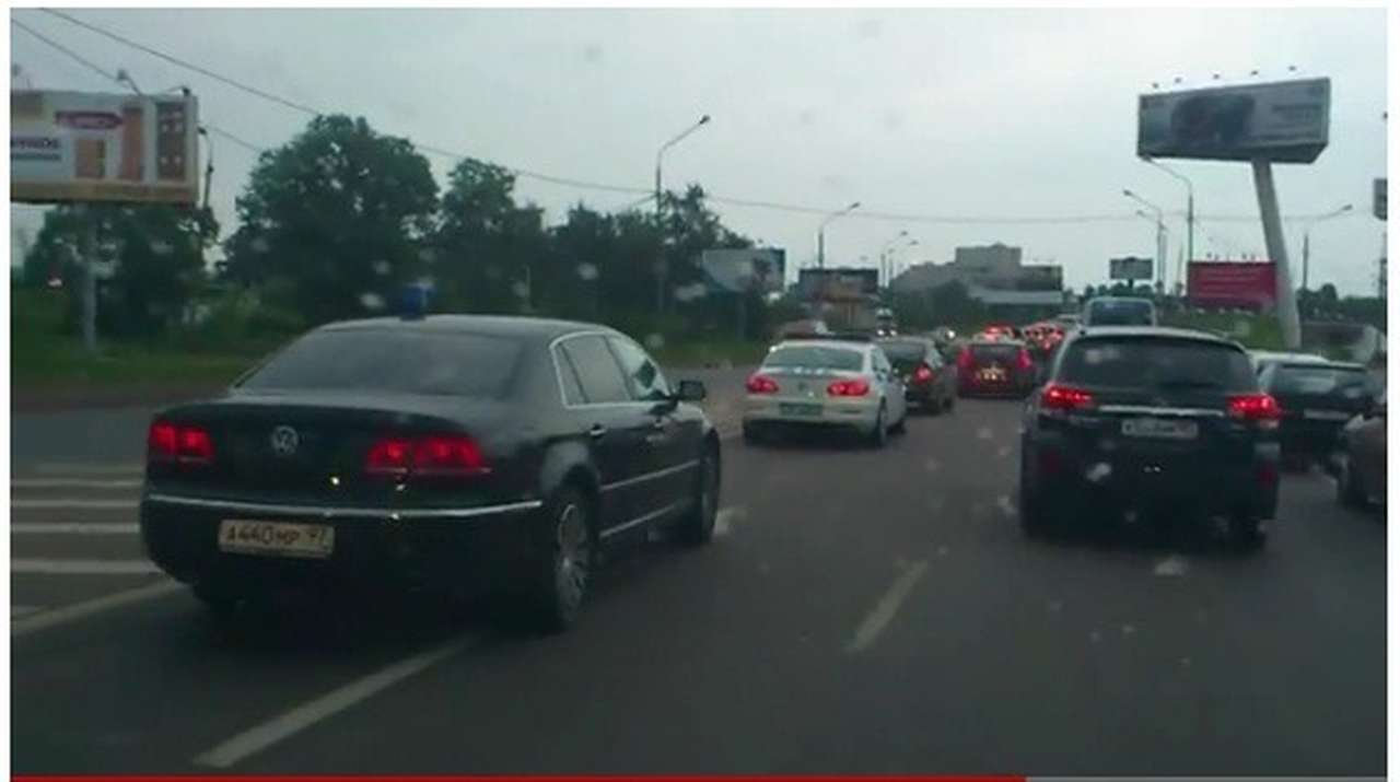 Калужский губернатор передвигался по Москве со «своим» патрулем ДПС