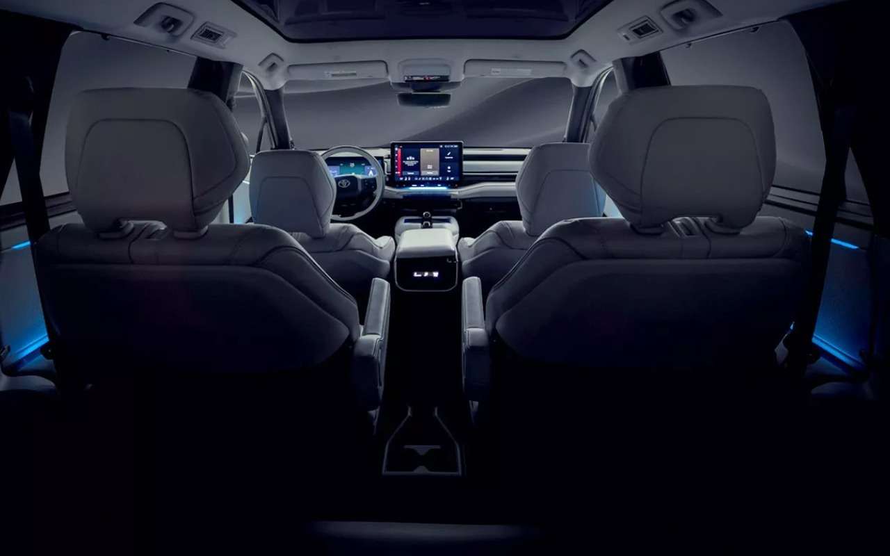 Toyota анонсировала совершенно новый Highlander — модель кардинально изменилась