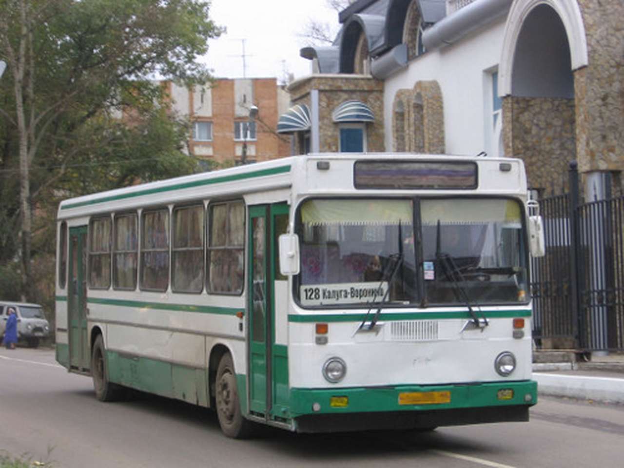 Автозаводы просят правительство ограничить возраст автобусов