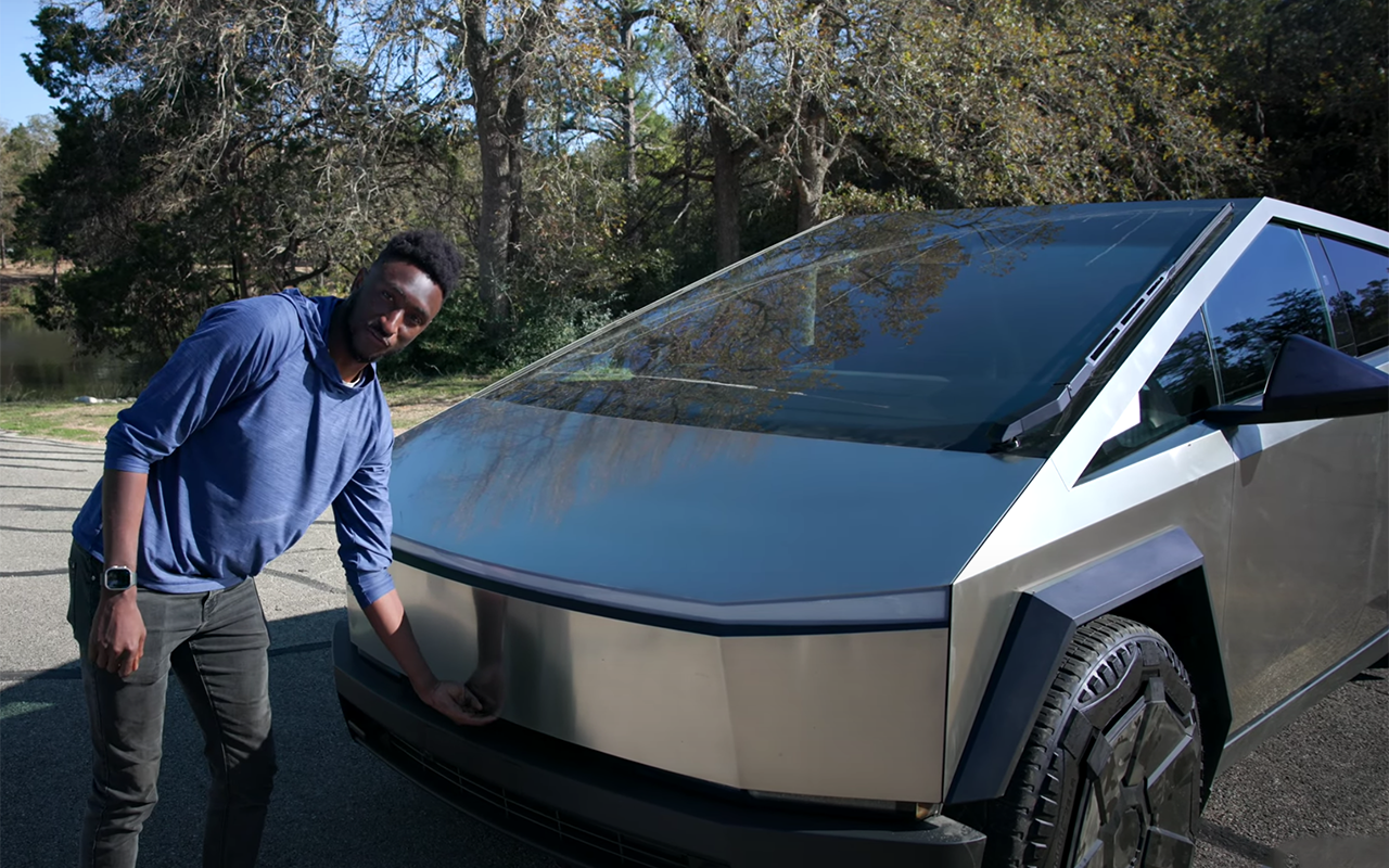 Tesla впервые добилась чего-то стоящего — блогер из США оценил функционал Cybertruck
