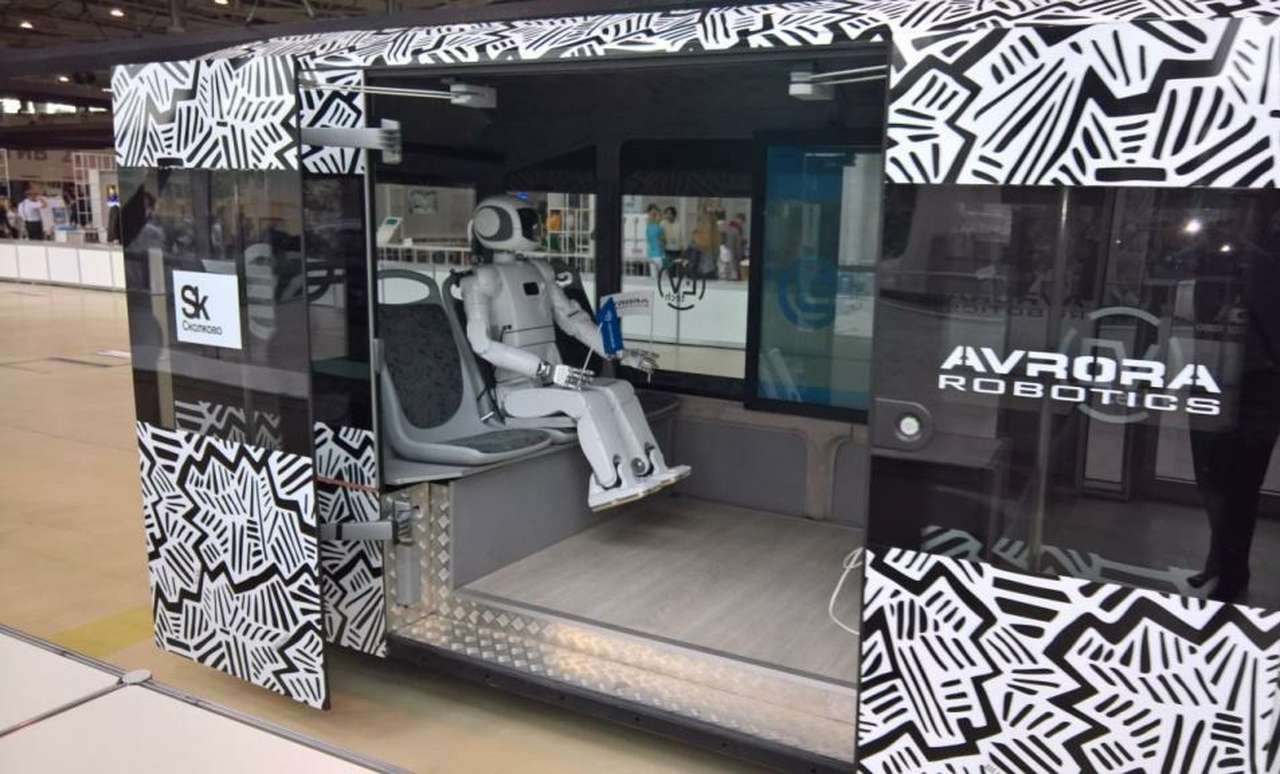 В Москве показали прототип первого российского автобуса-беспилотника