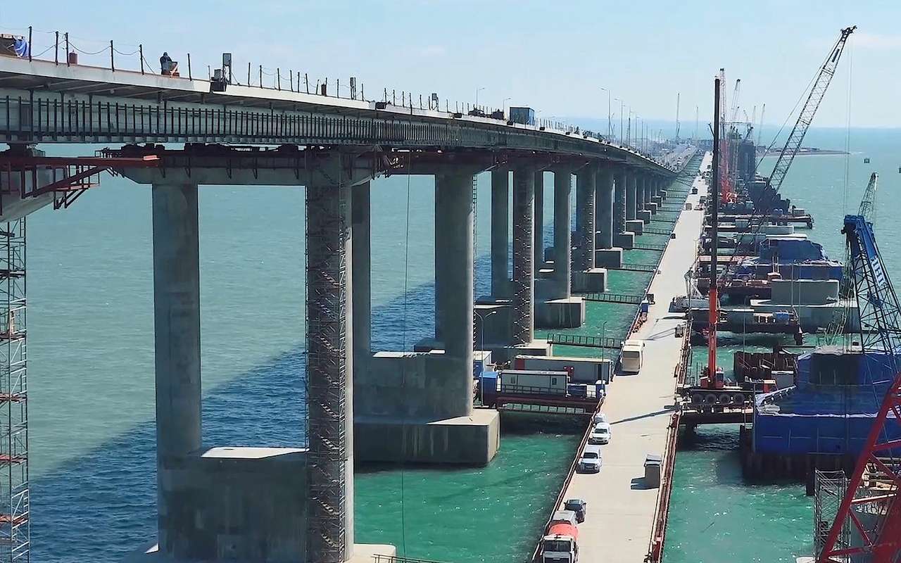 Крымский мост: мы уже проехали по нему