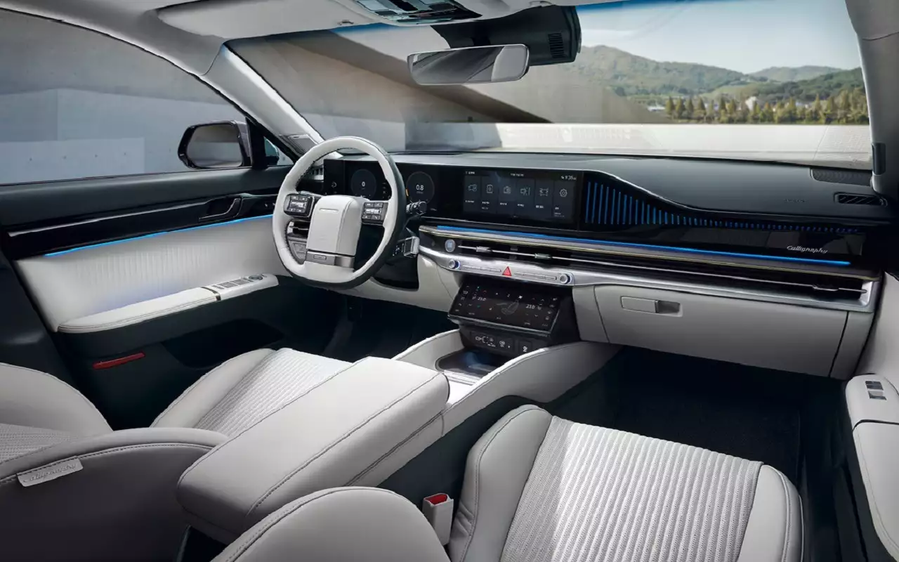Интерьер Hyundai Grandeur