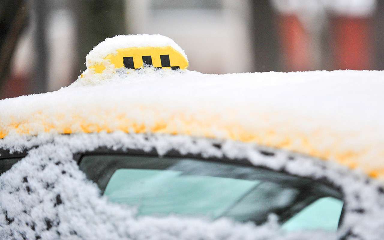 В Сургуте сэкономили на извозе чиновников. Как же они будут передвигаться?