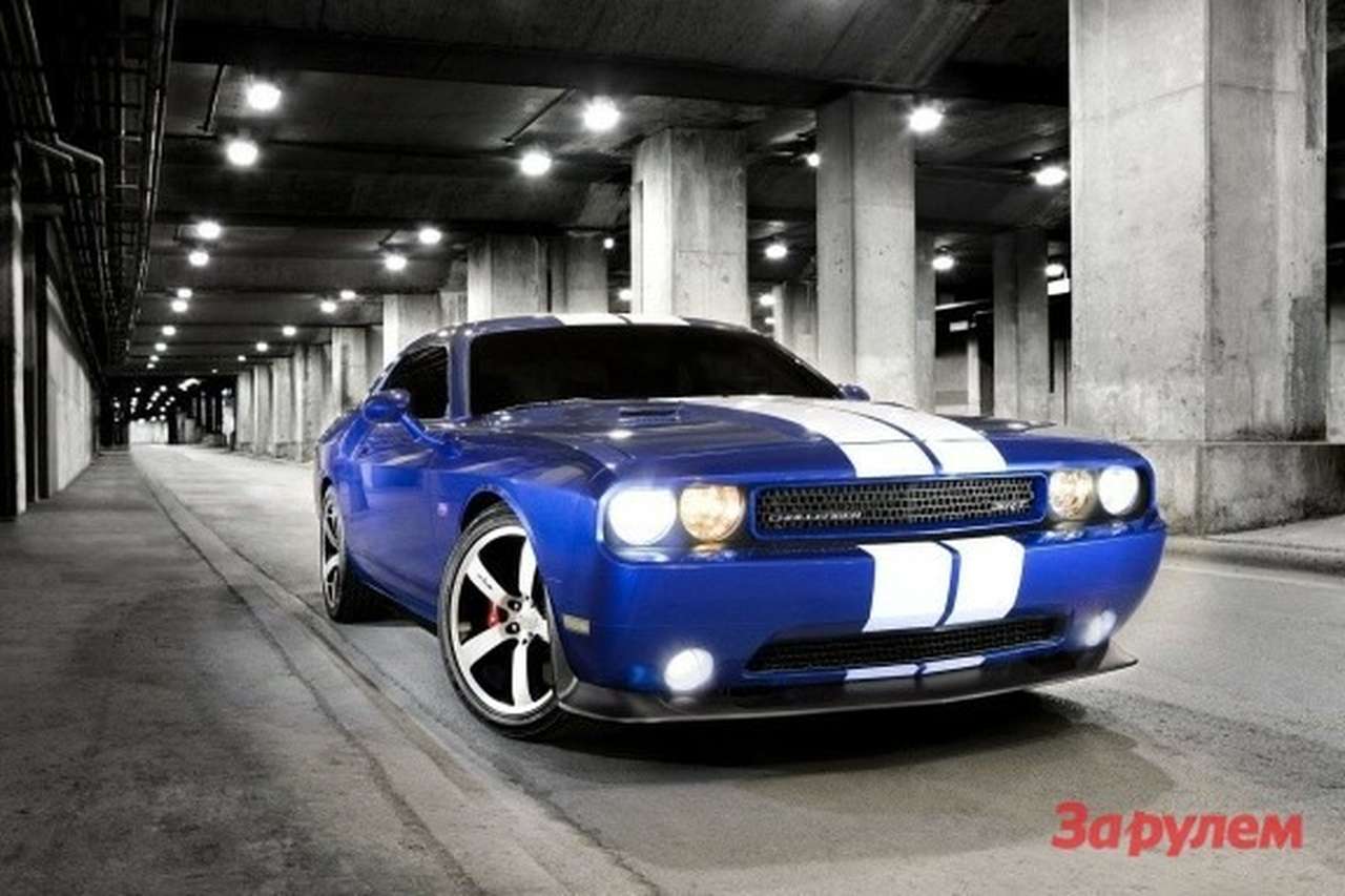 Chrysler подружит модели SRT8 с компрессором Eaton