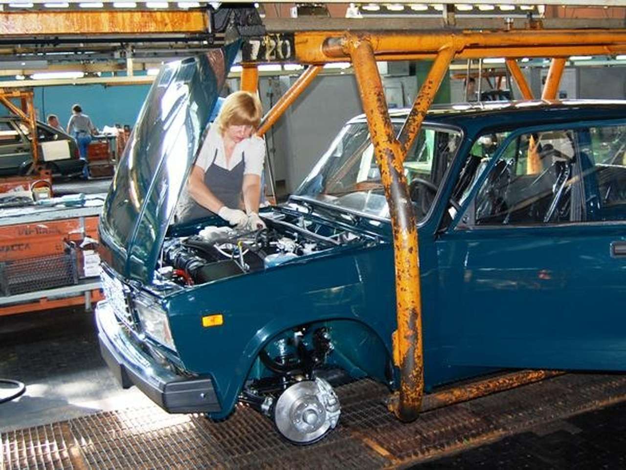 Для сборки классики организуют дополнительные смены по субботам