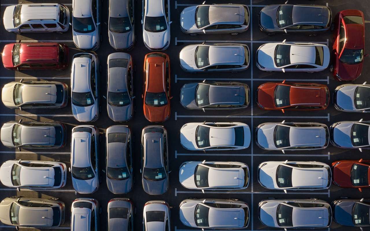 АВТОВАЗ сокращает производство Нивы и Гранты