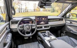 Современный дизайн, богатая отделка, щедрое оснащение – салон оставляет исключительно позитивное впечатление.