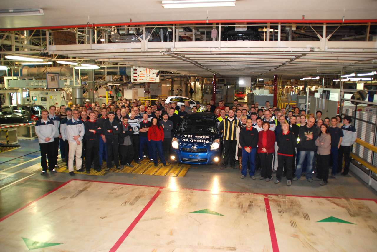 Toyota Yaris из Франции отметил свое 10-летие