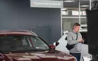 Авторынок в РФ бьет ценовые рекорды: новые машины преодолели новую планку