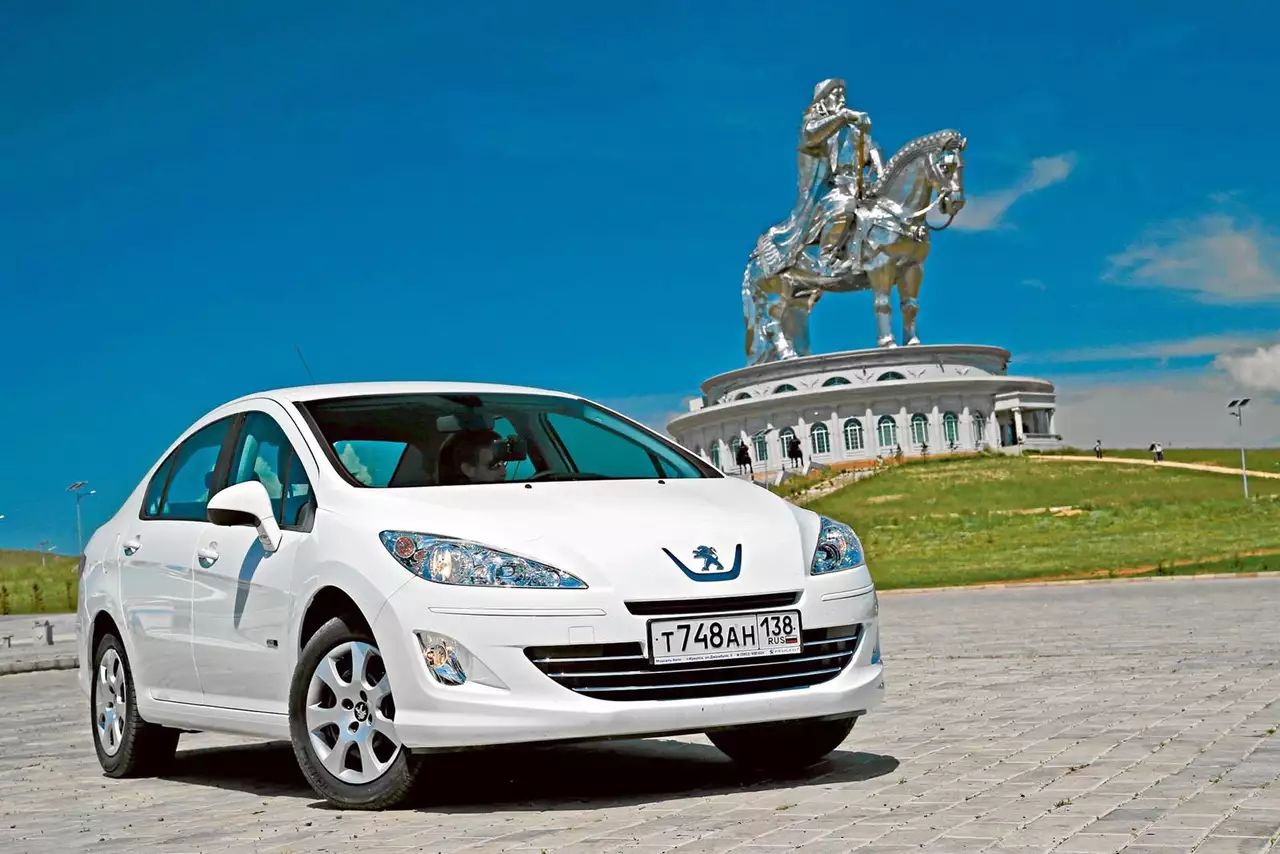 Peugeot 408 Style, от 689 000 рублей, КАР от 7,69 руб./км