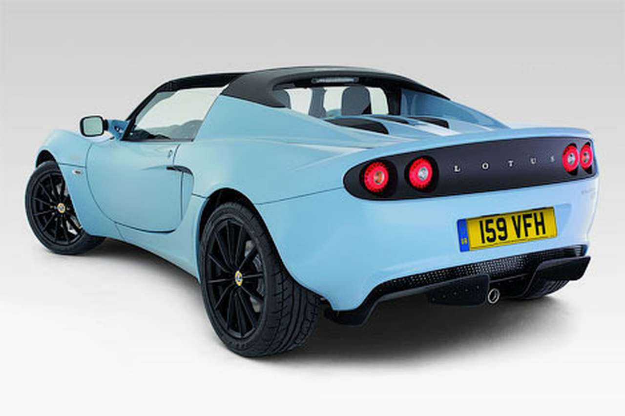 Lotus Elise «похудел» на 24 килограмма