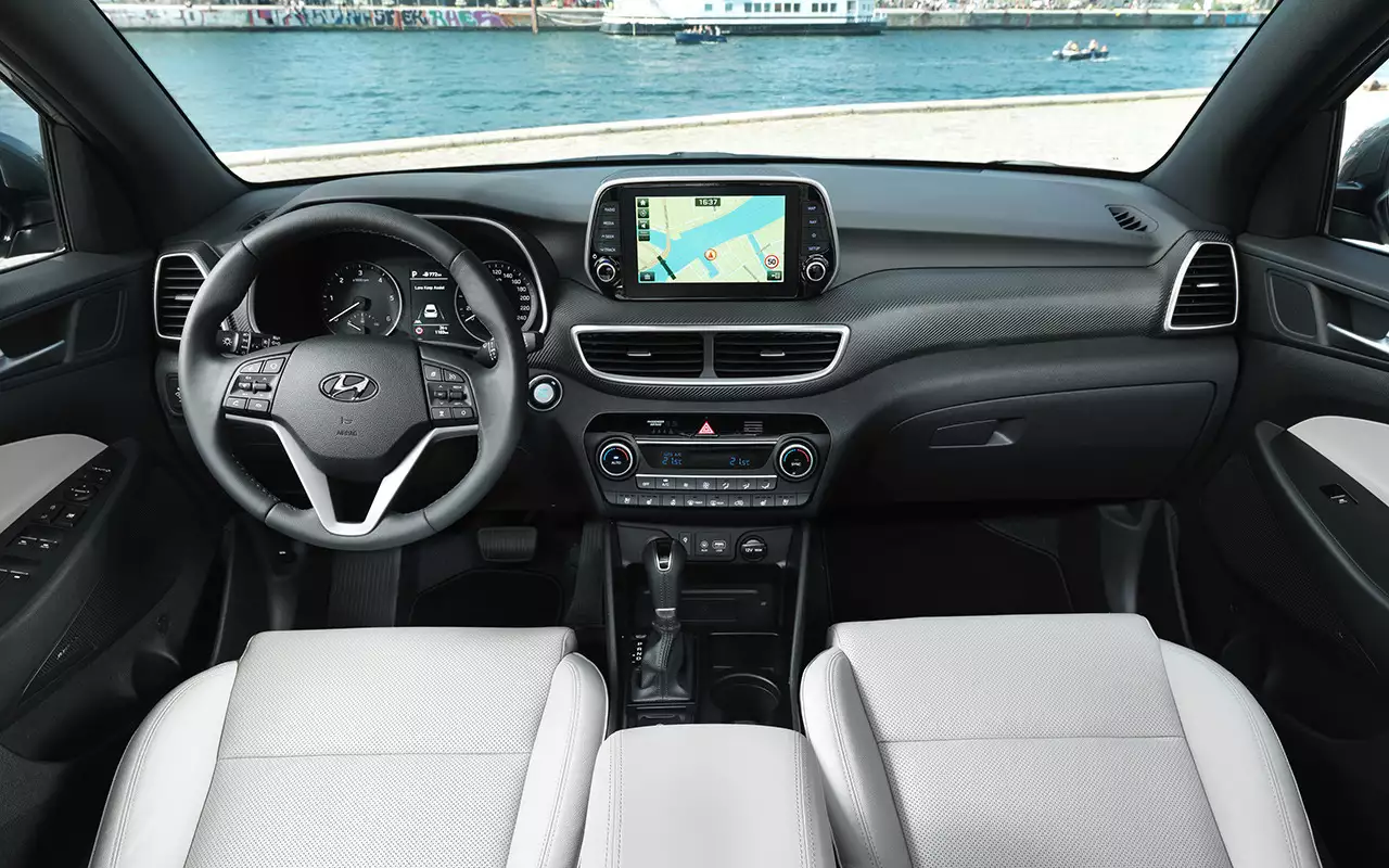 Hyundai tucson 2019 interior. Хендай туксон 2022 комплектация. Hyundai tucson 2018 салон. Хендай туксон 2017 салон. Хёндай туссан 2022 комплектации.
