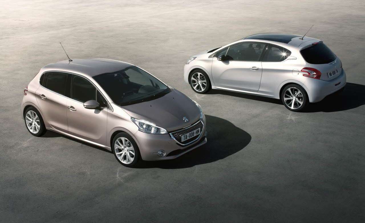 Peugeot объявила комплектации и цены нового 208