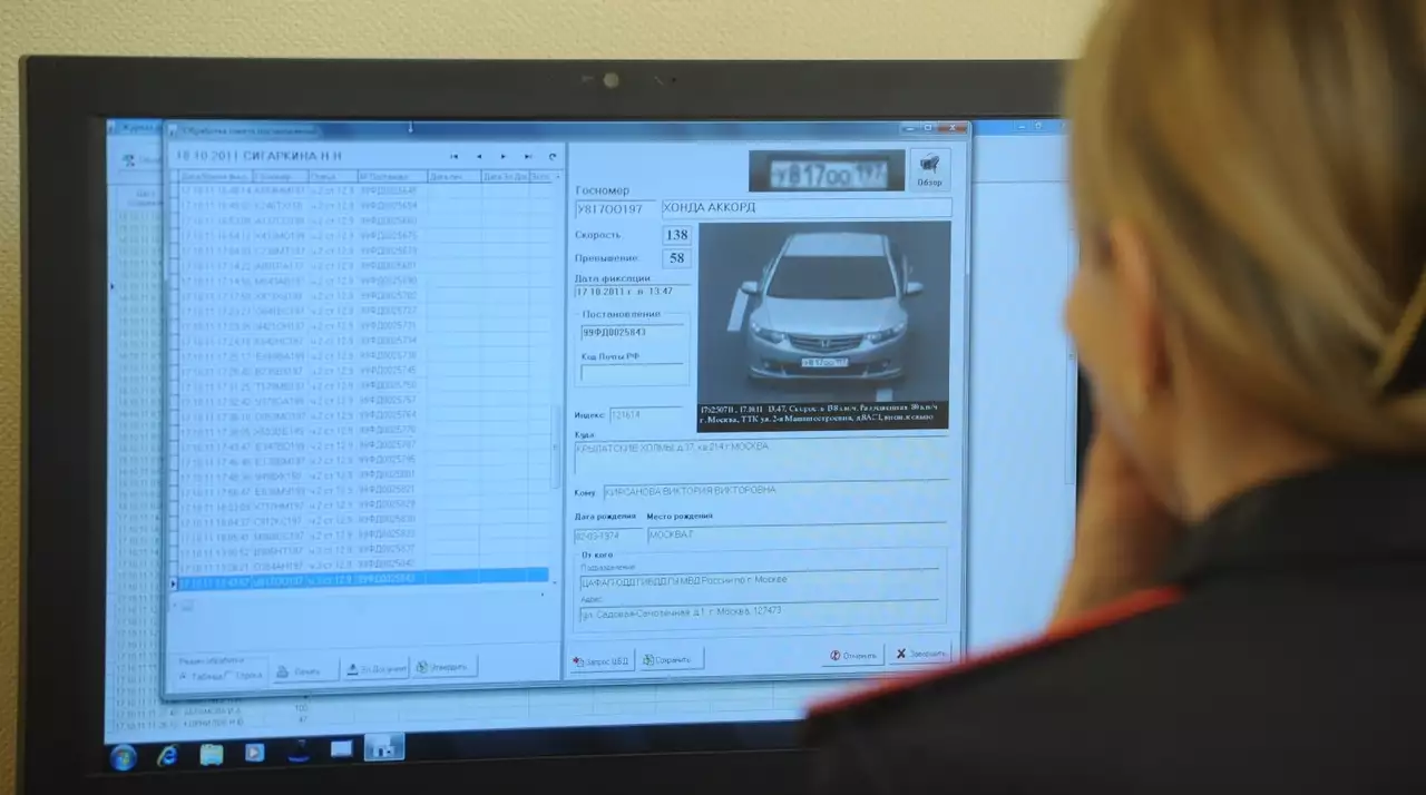 ЦОДД: камеры не могут определить наличие гаджетов у водителей