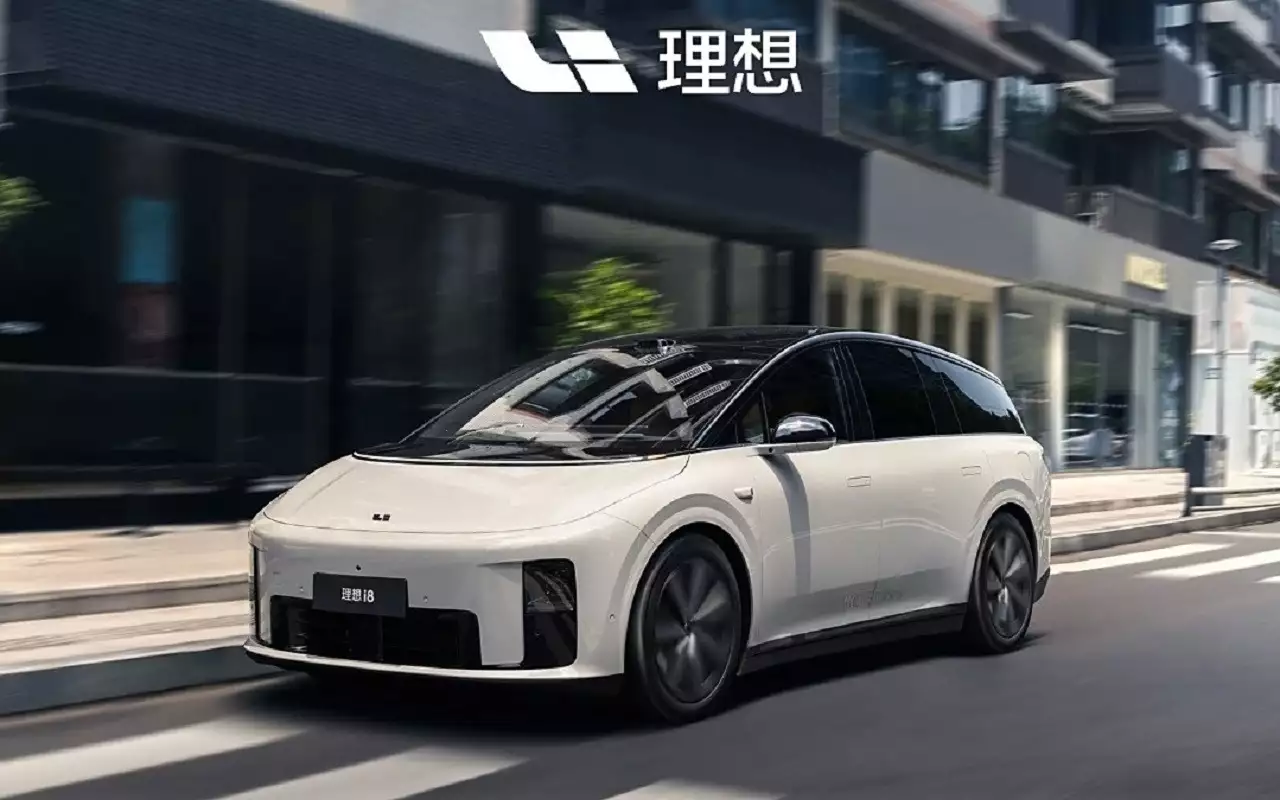 Li i8