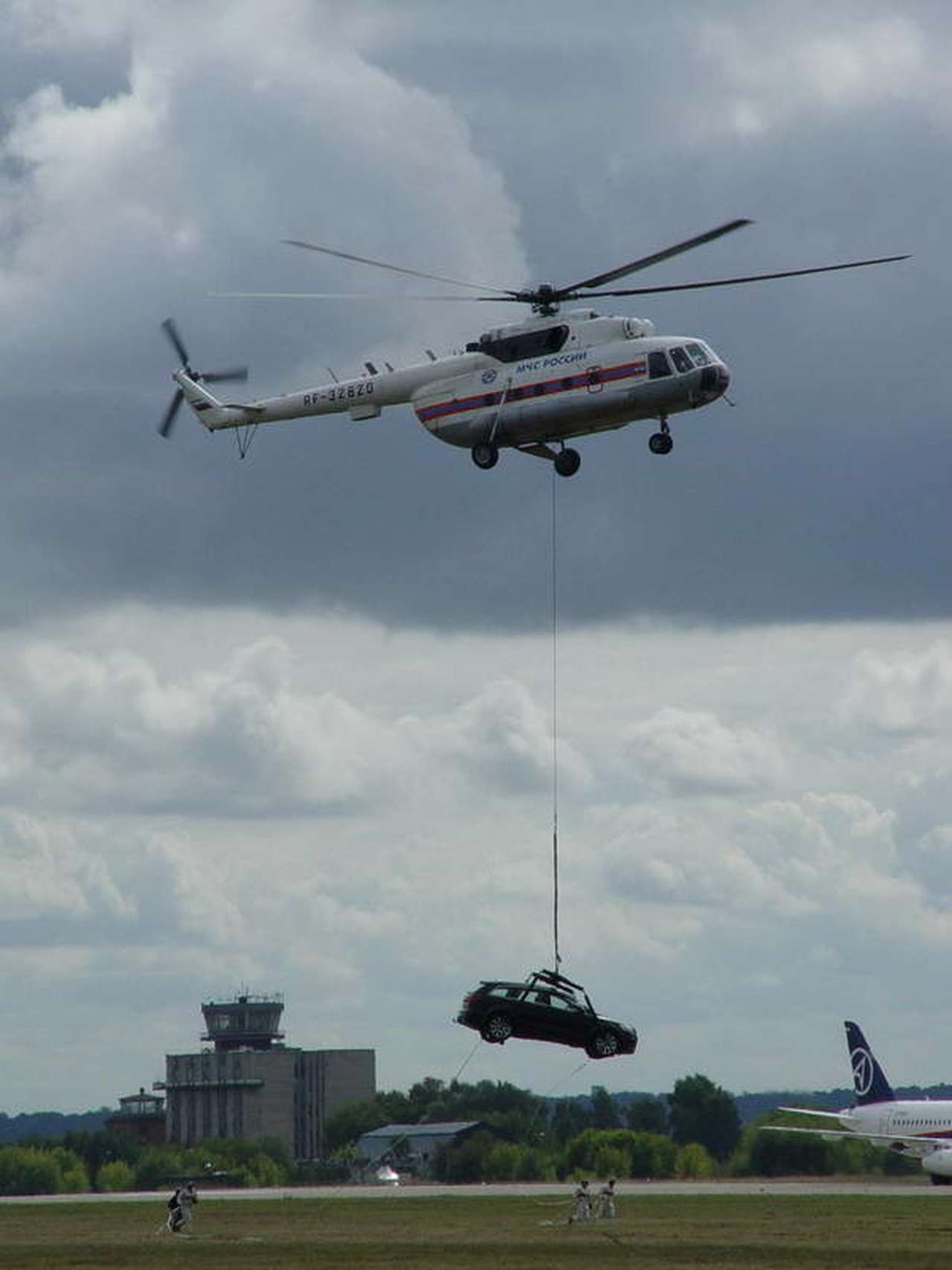 Операция "Эвакуация" на МАКСе