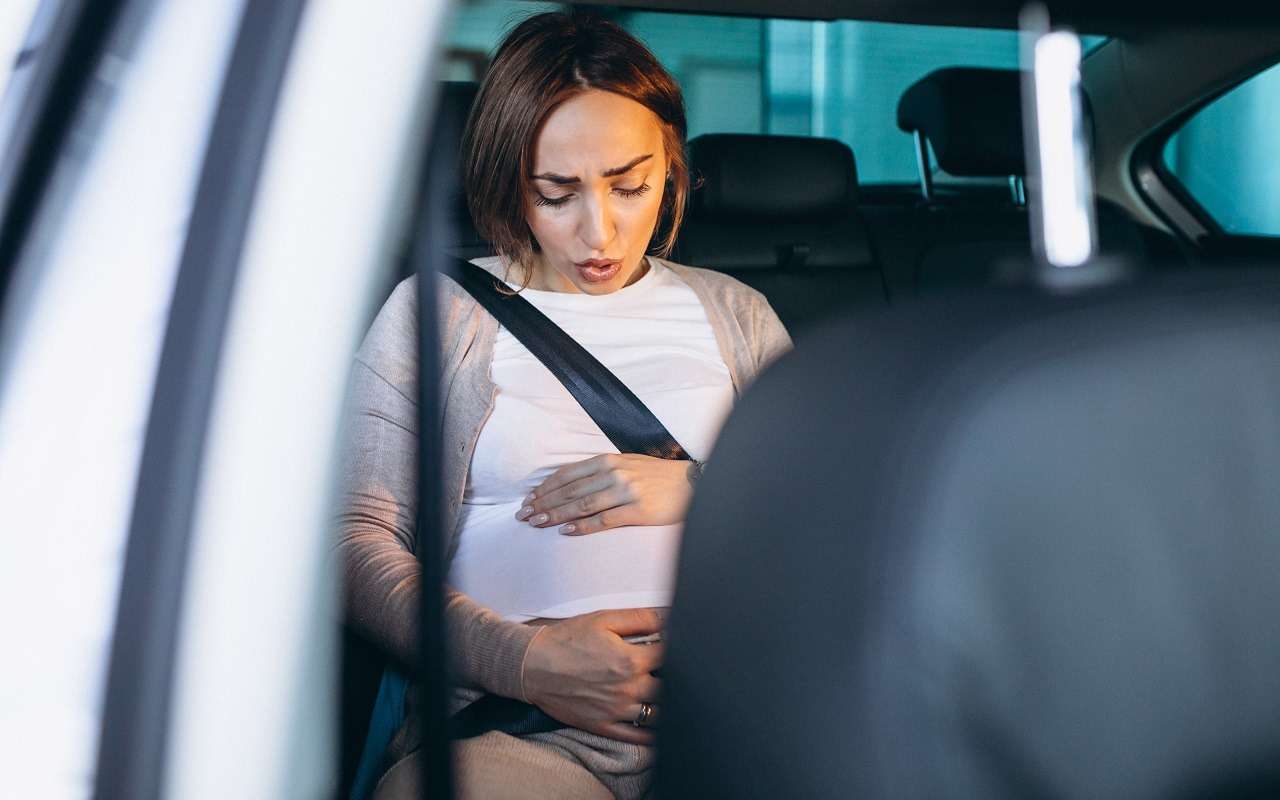 Накажут ли водителя за нарушения ПДД по дороге в роддом?