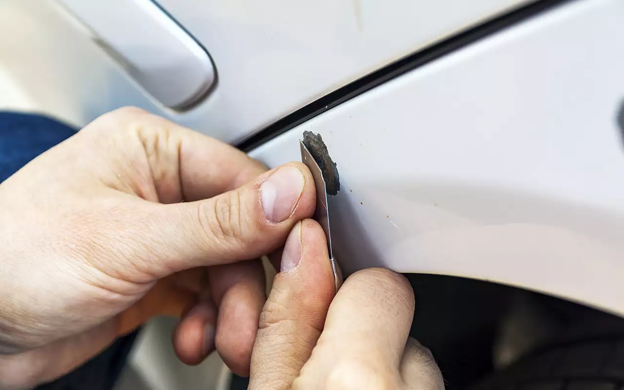 Как избежать очагов коррозии на машине после долгой зимы