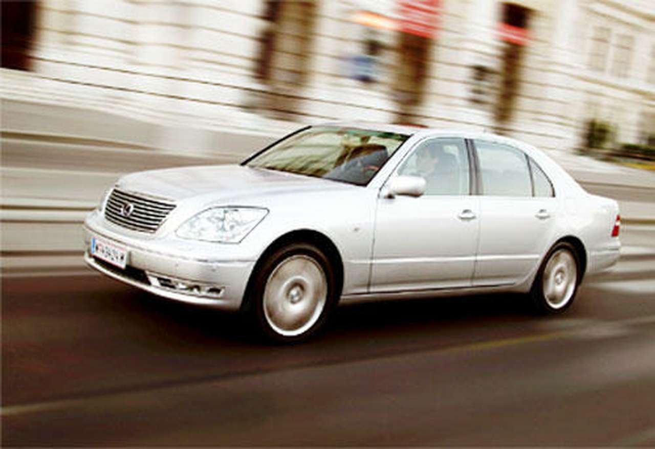 В Россию едет новый Lexus